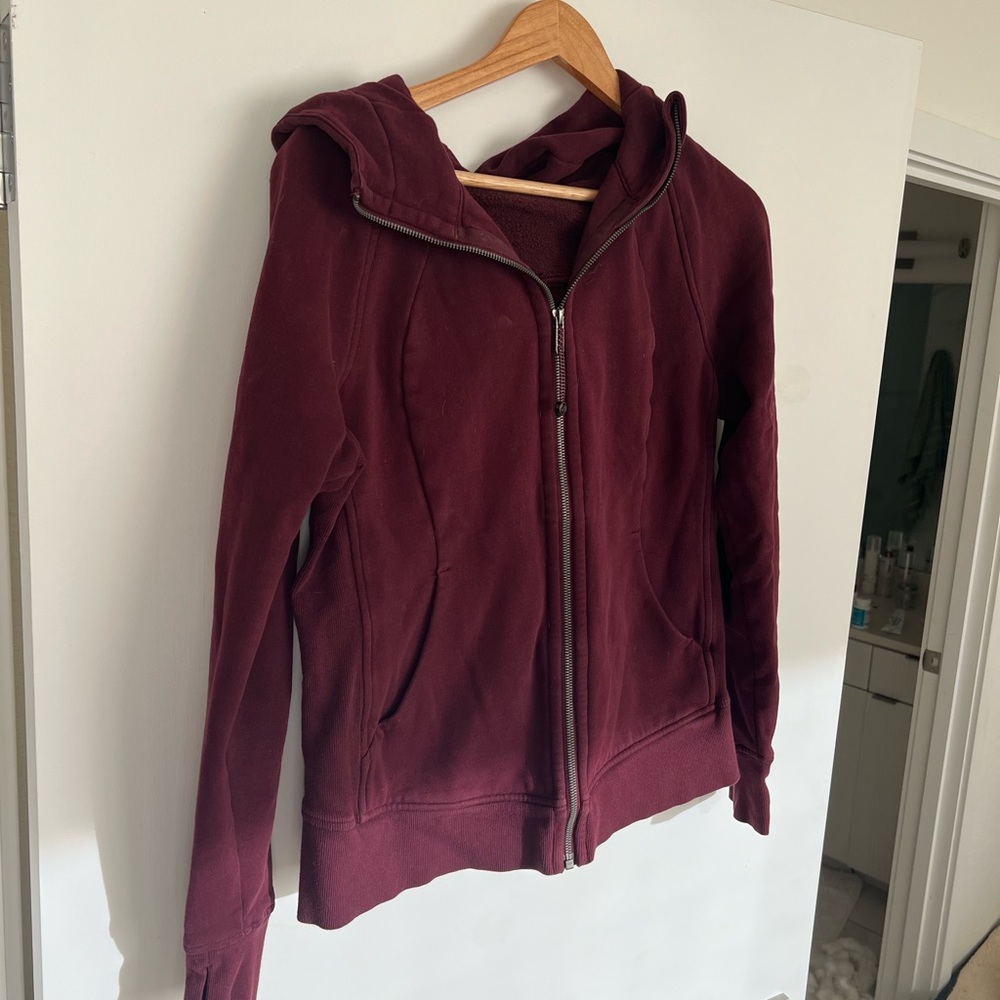 Lulemon hoodie maroon size L